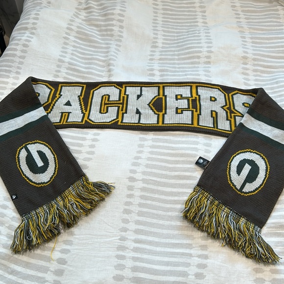 Green Bay Packers fringe scarf - Picture 1 of 9